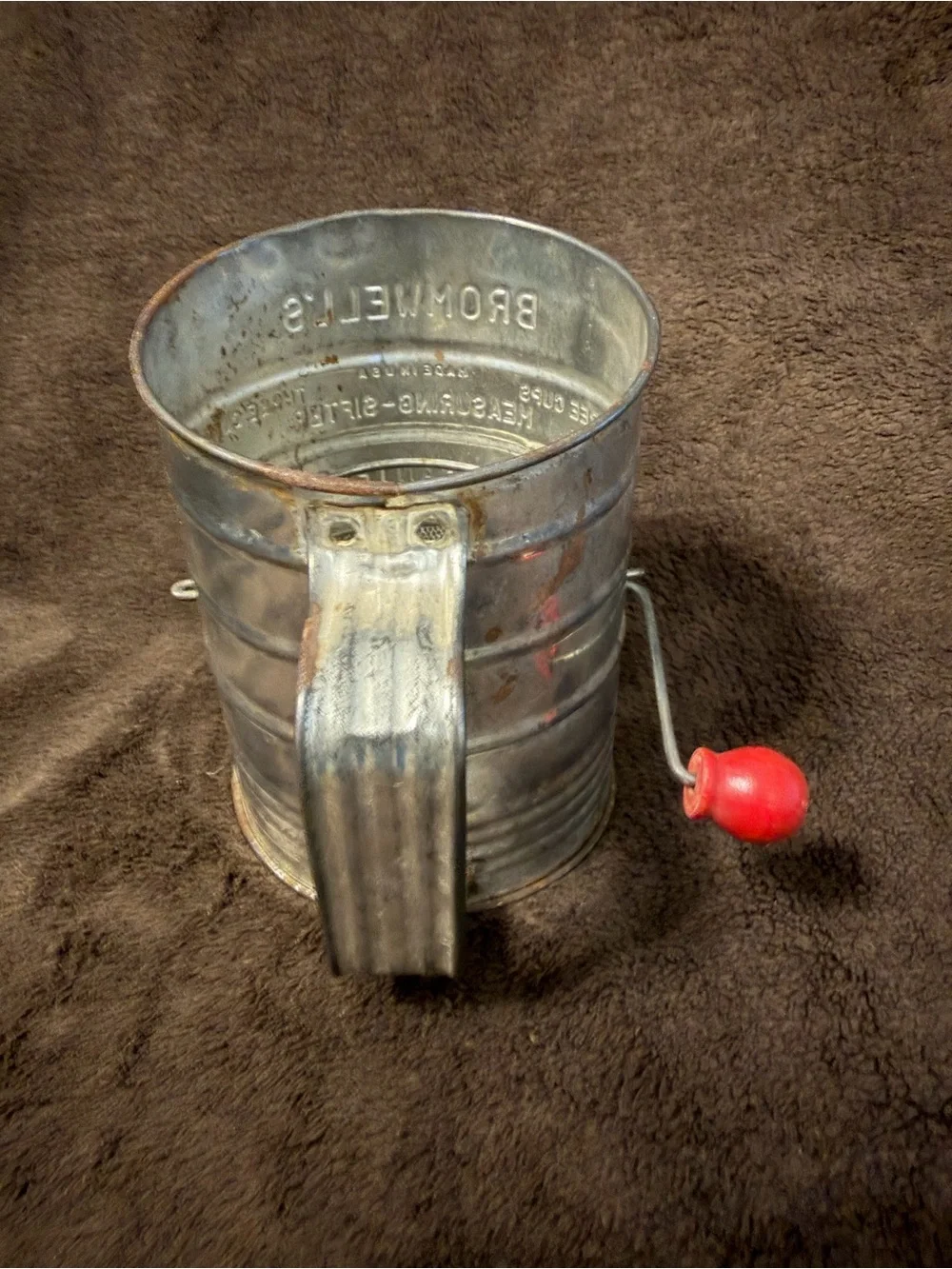 Measuring Sifter - Vintage Metal Flour Sieve (Gray)